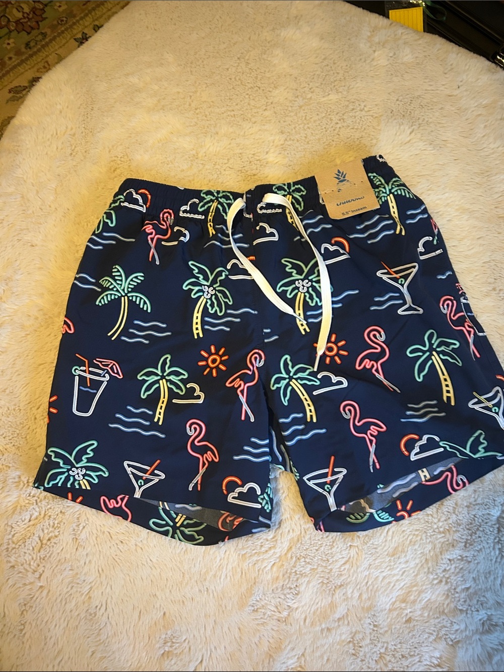 Chubbies Men's Navy Tropical Flamingo Palm Martini Swim Trunks Boxer Lined Small